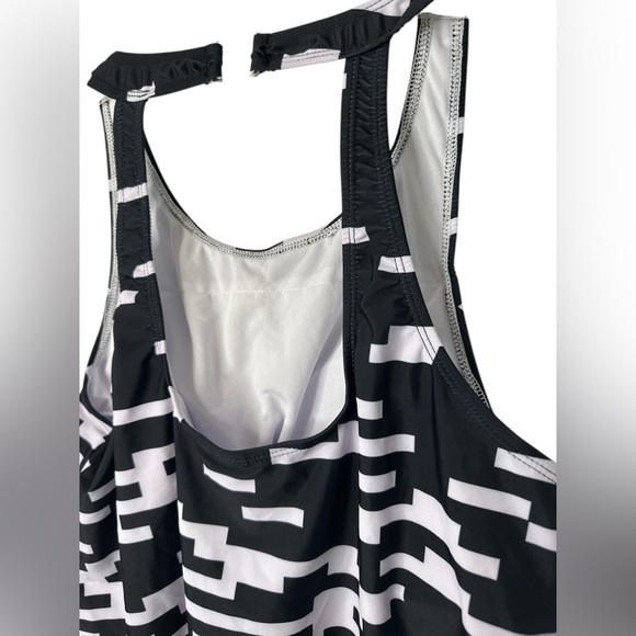Nanu Black White Patterned High Neck Tank Bathing Suit Top NWT - Picture 3 of 7